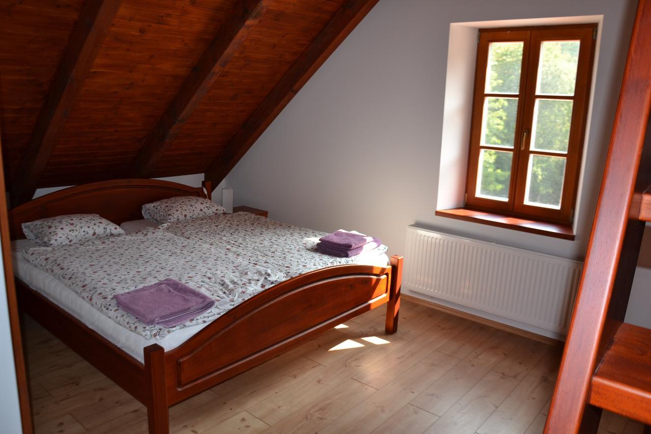 Podskalni Mlyn Hotel Ostopovice Room photo