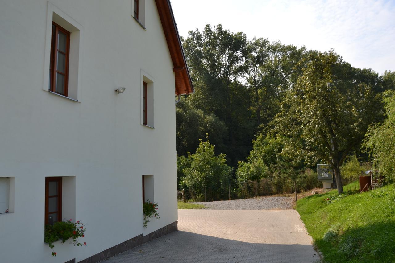 Podskalni Mlyn Hotel Ostopovice Exterior photo